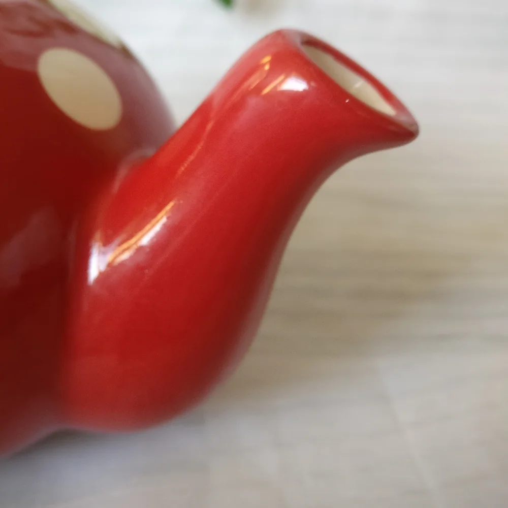 💎✨ Red Polkadot Teapot 💕☕
